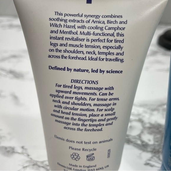 2 Bottles ELEMIS Instant Refreshing Gel - Picture 4 of 5